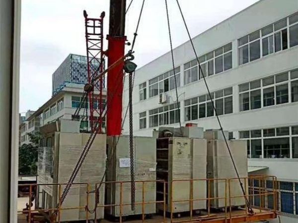 滁州市吊车租赁_吊车出租的日常行驶规则